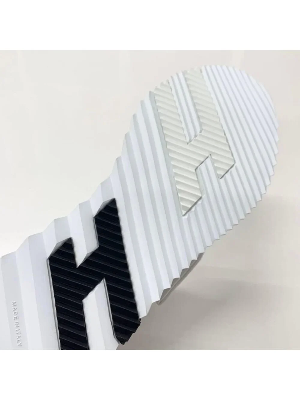 Hermes Suede Fabric Velcro Sneakers White - Picture 8 of 10